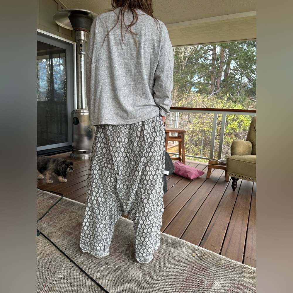 Magnolia Pearl Garçon Pants in Temple - Picture 5 of 5